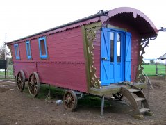 Carrozzone / Caravan